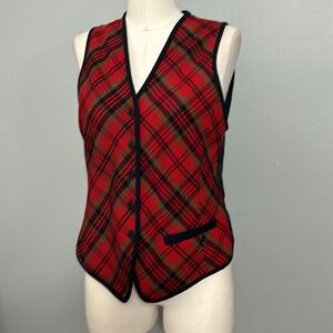 Linda Allard Ellen Tracy Plaid Vintage vest size 6 red, navy button down closure